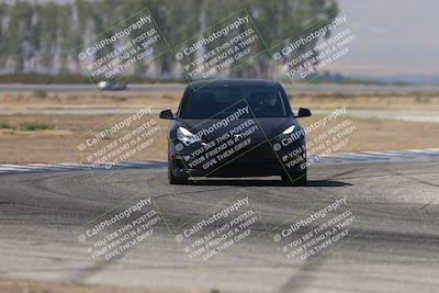 media/Sep-20-2025-Extreme Speed (Sat) [[1fcc23683c]]/Orange (Mid Intermediate)/Session 2 (Sunrise)/